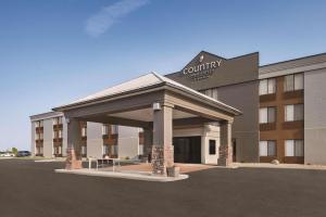 Country Inn & Suites by Radisson, Mt Pleasant-Racine West, WI