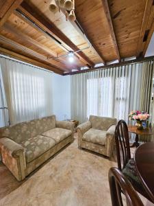 Mirador del Lago, Rural House with ideal location