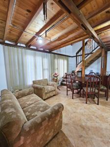 Mirador del Lago, Rural House with ideal location