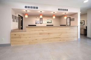 Country Inn & Suites by Radisson, Stone Mountain, GA