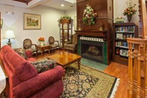 Country Inn & Suites by Radisson, Elkhart North, IN - 3hvězdičkové hotely ve městě Elkhart