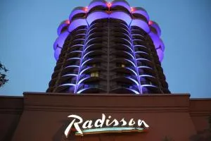 Radisson Hotel Cincinnati Riverfront - Covington