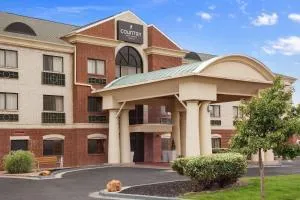 Country Inn & Suites by Radisson, Lubbock, TX - Post