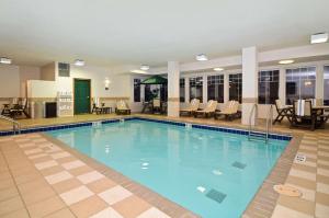 Country Inn & Suites by Radisson, Stevens Point, WI