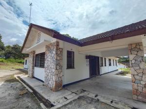 1 Hati Homestay Sepang