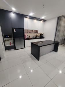 16 Paxs Bungalow Homestay Hutan Melintang by Aloha