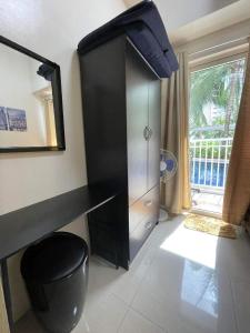 Shore Residence Mall of Asia Direct pool