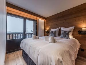 Appartement rénové, 4 pers, skis aux pieds, balcon, parking - FR-1-631-185