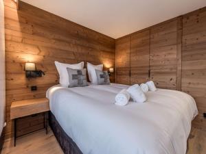 Appartement rénové, 4 pers, skis aux pieds, balcon, parking - FR-1-631-185