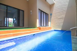 Villa Azzalea Private Pool dan Rooftop