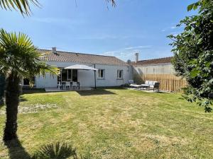 Maisons de vacances Charmante Maison a la mer proche plage : photos des chambres