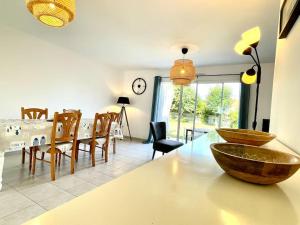 Maisons de vacances Charmante Maison a la mer proche plage : photos des chambres