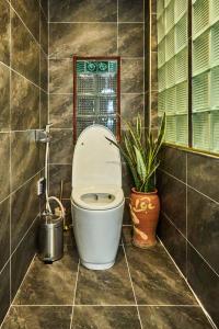 ZeitHome 304 Old Quarter Luxury Apartment