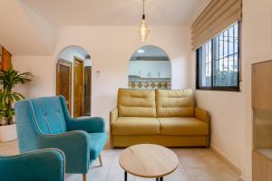 Holiday Beach El Faro