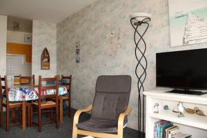 Appartements 450 - A ERQUY, en bordure de la tres belle plage de CAROUAL : photos des chambres