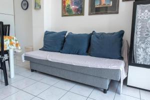 M355 - Marcelli, bilocale con giardino e parcheggio