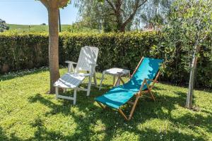 M355 - Marcelli, bilocale con giardino e parcheggio