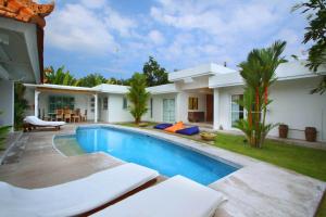 Villa Mutiara Putih by Optimum Bali Villas