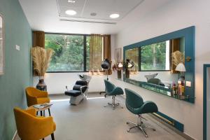 DOMITYS Résidence services seniors LE PARC DES AUBIERS