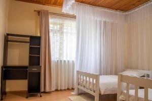 3 Bed House Sleeps 6 - Garden Parking Bbq