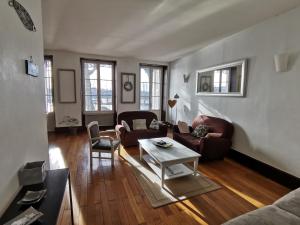 Appart Gîte Les Oiseaux- face Loire Quai du Châtelet