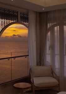 Stone Hotels Dhiffushi