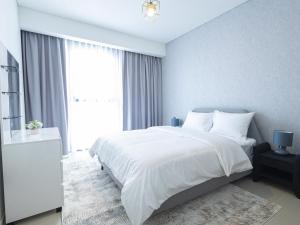 MH- ACT Tower - Downtown 1BHK-REF4102