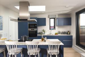 Harlyn Penthouse, Harlyn Bay