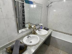 Appartement centre-ville avec Wifi 100 Mo