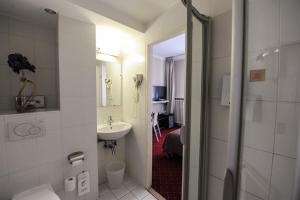 Hotels Le Grand Hotel : photos des chambres