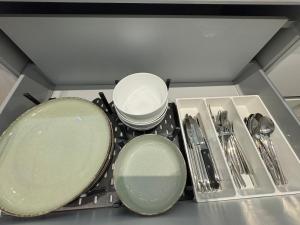 EN Suite 2 Bath Pangrati