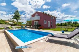 Villa May mit privatem Pool in Porec,Istrien - Bašići
