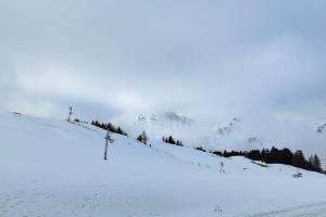 La cabane du petit loup, 4 personnes, skis aux pieds