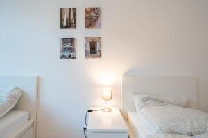 Apt Volt - Modern, neu, komplett ausgestattet, 4 Einzelbetten, zentral mit Waschmaschine Spülmaschine TV Herd Backofen Mikrowelle