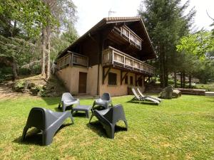 Chalets LE SKIEUR Chalet en bois : photos des chambres