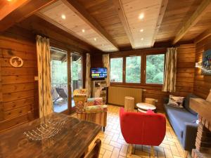 Chalets LE SKIEUR Chalet en bois : photos des chambres