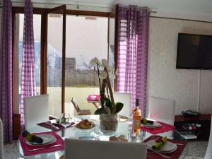 Maison 4 pièces avec terrasse, climatisation et parking - Proche plage à Fréjus - FR-1-226A-48