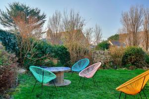 Maisons de vacances Escapade dans une belle longere a Penmarch : photos des chambres