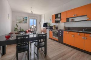 Appartements A 50m de la plage, Appartement vue mer : photos des chambres