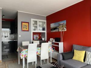 Appartements 470 - Appartement acces direct a la tres belle plage de CAROUAL 2km de sable fin : photos des chambres