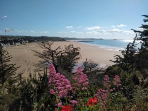 Villas 488 - Maison 4 personnes, a 50m de la plage de Caroual a Erquy : photos des chambres