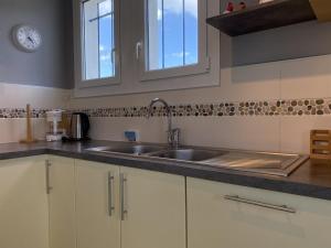 Villas 488 - Maison 4 personnes, a 50m de la plage de Caroual a Erquy : photos des chambres