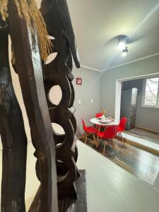 RED Dhomes . Near Nymphaea