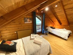 Chalets LE RENARD Chalet en bois : photos des chambres