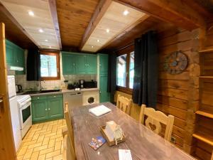 Chalets LE RENARD Chalet en bois : photos des chambres