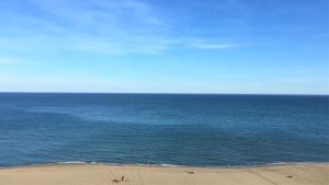 Luxury Suite Penthouse 4 bedrooms facing the sea