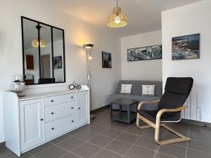 517 - Appartement T2, en plein cœur dErquy