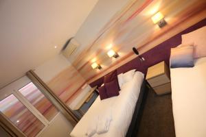 Hotels Hotel Pavillon Imperial : photos des chambres