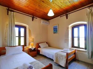 Villa Ovgoro, Provarma, pool, seaview balcony