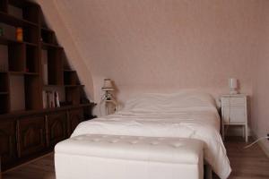 Appartements 655 - Appartement a Erquy, en centre bourg a 300m de la plage du centre : photos des chambres